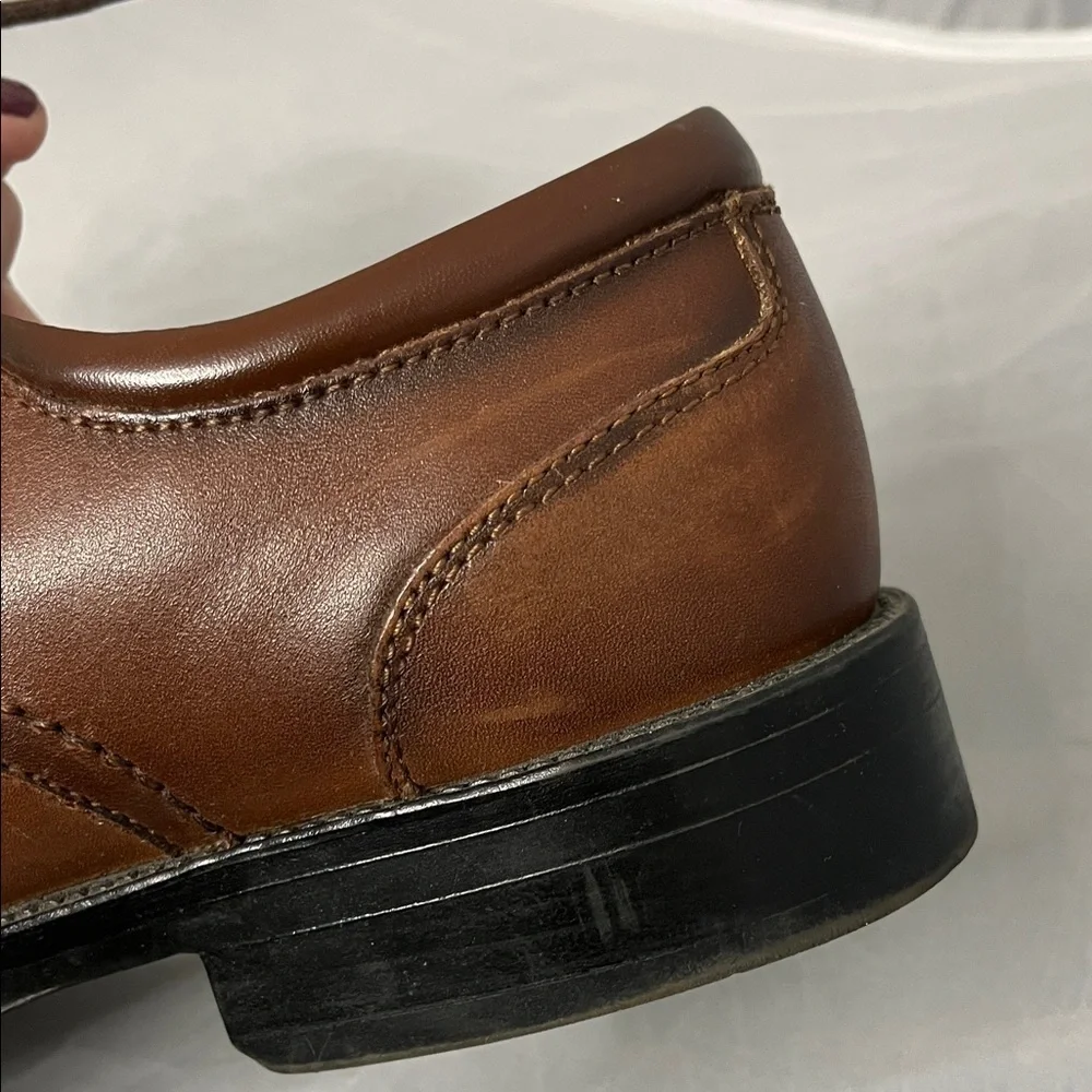 Chaps Men's Dark Brown Genuine Leather Lace-Up Oxfords - Size 11
